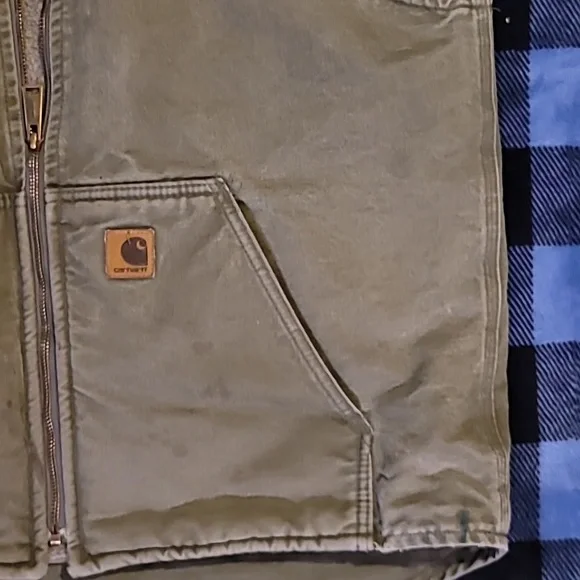 Vintage. Carhartt. USA Components. Zip Vest. Fleece-lined.  Men's size LT - Picture 4 of 16
